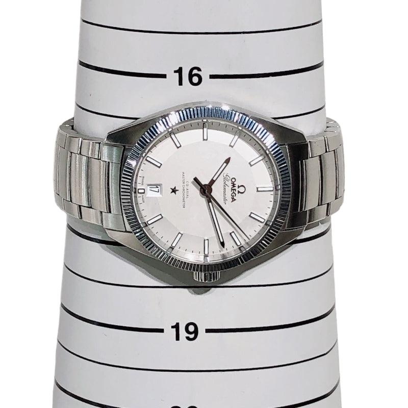Amazon.com: Omega Globemaster Annual Calendar Automatic Mens Watch  130.23.41.22.06.001 : Clothing, Shoes & Jewelry