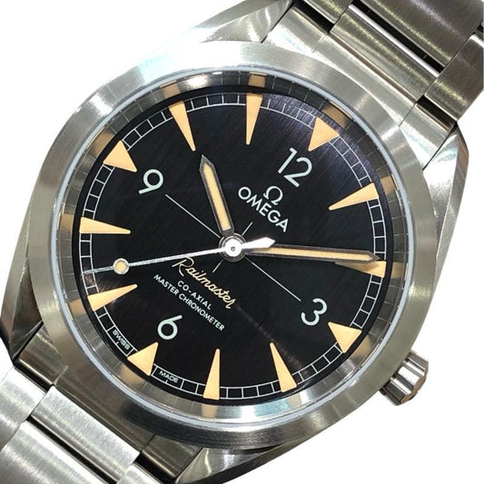 Omega Seamaster Railmaster Co-Axial Master Chronometer 220.10.40.20.01.001 Black Watch Men's Used - Murphy Johnson Watches Co.