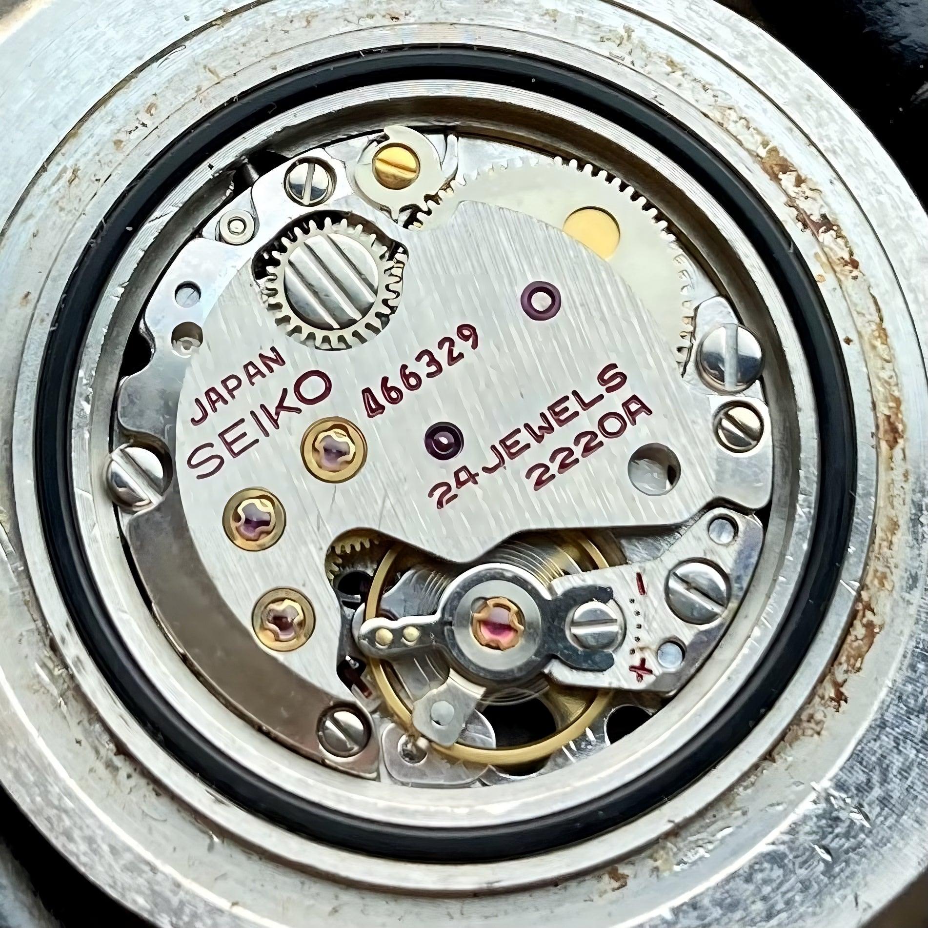 svinge Blitz Læsbarhed Seiko Watch Chariot Antique 1983 Manual Men's Vintage Watch Male 2220- –  Murphy Johnson Watches Co.